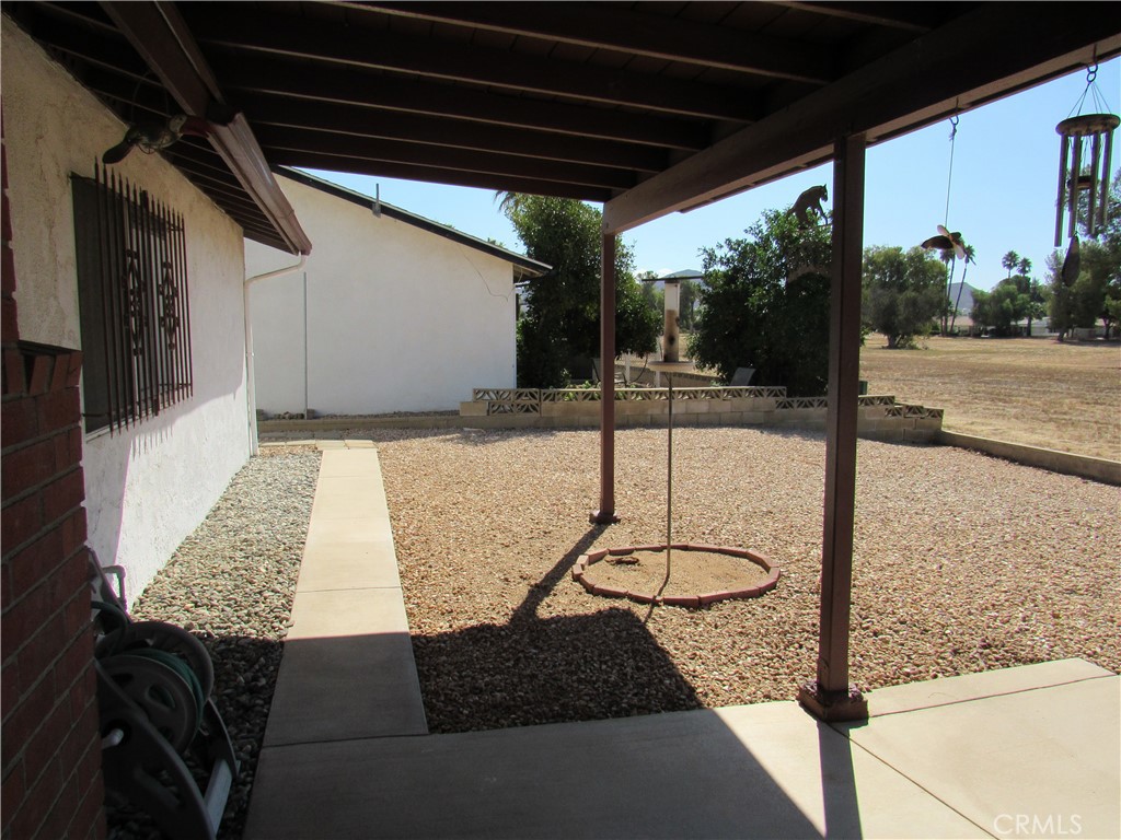 26541 Chambers Avenue Menifee, CA 92586 - Photo 10 of 61