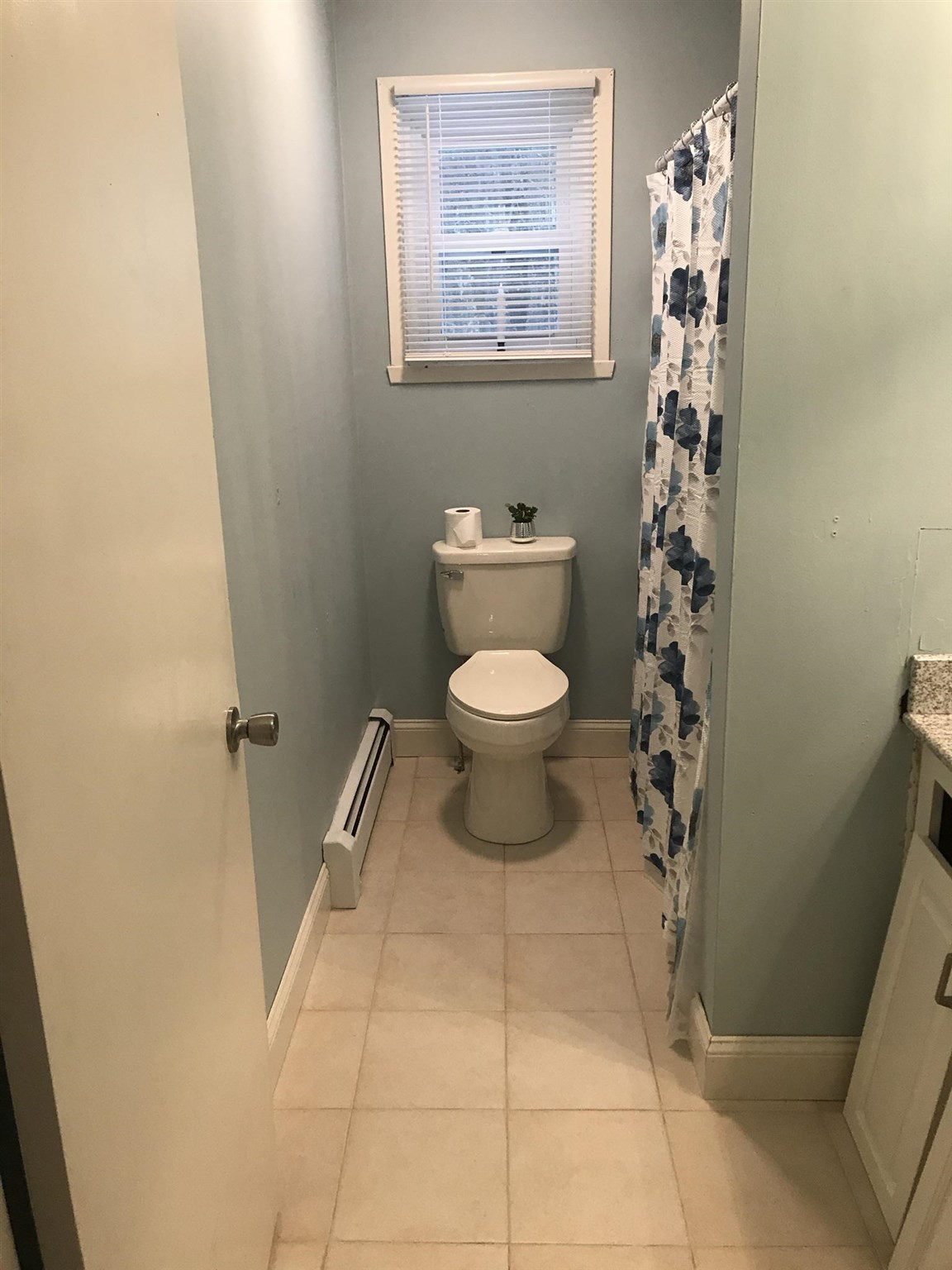 6 Mountain Road Raymond, NH 03077 - Photo 18 of 21