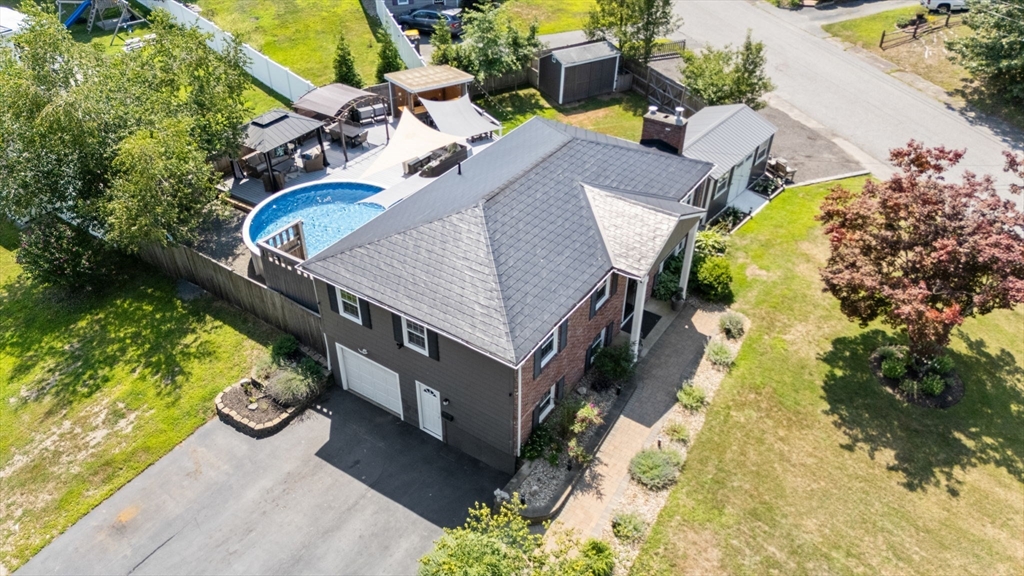 43 Arapahoe Road Bellingham, MA 02019 - Photo 32 of 35 Gallery Image 32