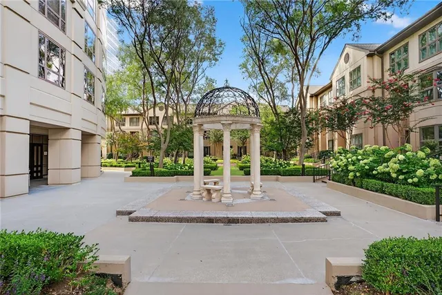 $255,000 | 3475 Oak Valley Road Northeast, Unit 250, Atlanta, GA 30326