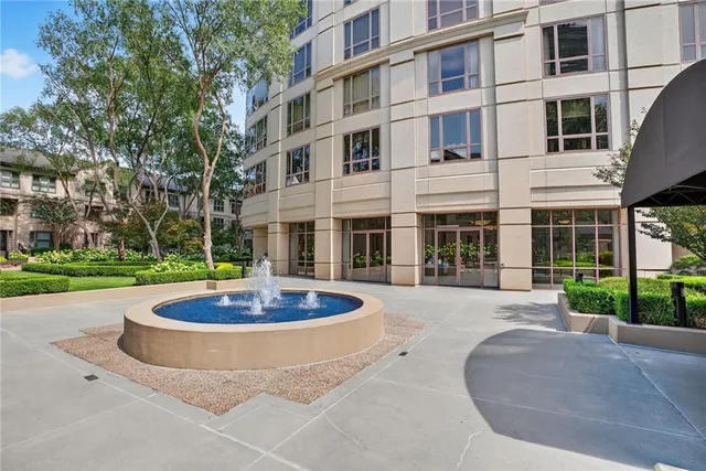 $255,000 | 3475 Oak Valley Road Northeast, Unit 250, Atlanta, GA 30326