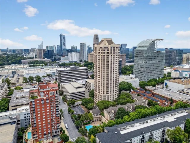 $255,000 | 3475 Oak Valley Road Northeast, Unit 250, Atlanta, GA 30326