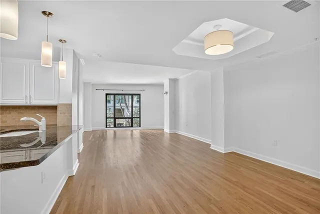 $255,000 | 3475 Oak Valley Road Northeast, Unit 250, Atlanta, GA 30326