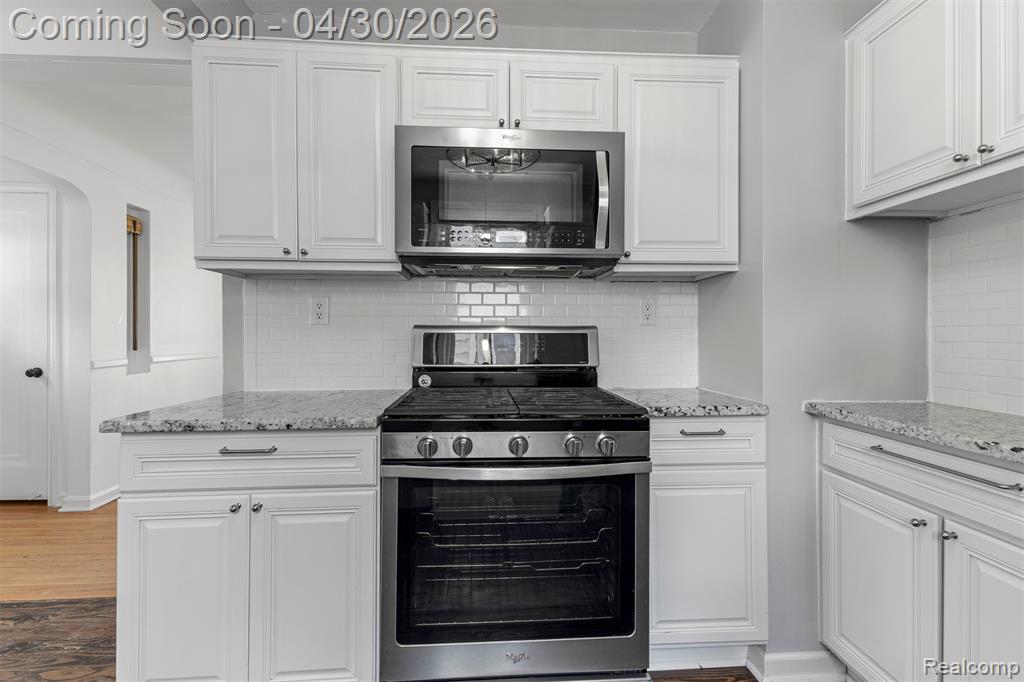 3061 Geneva Street Dearborn, MI 48124 - Photo 17 of 43