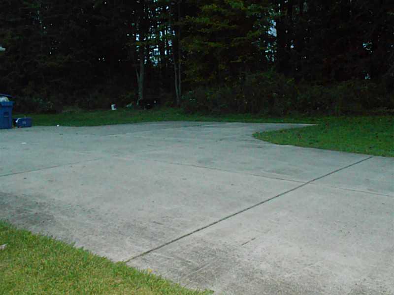 217 Aiken Road New Castle, PA 16101 - Photo 3 of 23 Other. concrete driveway