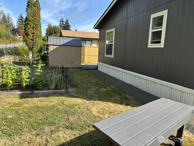 18289 East State Route, Unit 3 42 Allyn, WA 98524 - Photo 19 of 20 Gallery Image 19