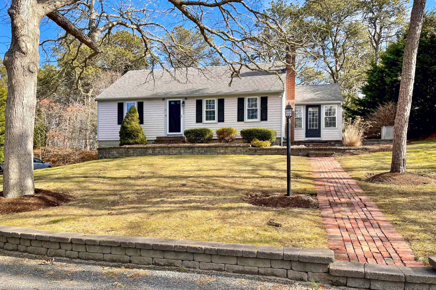 340 Crowell Road North Chatham, MA 02650 - Photo 2 of 47 IMG_1163