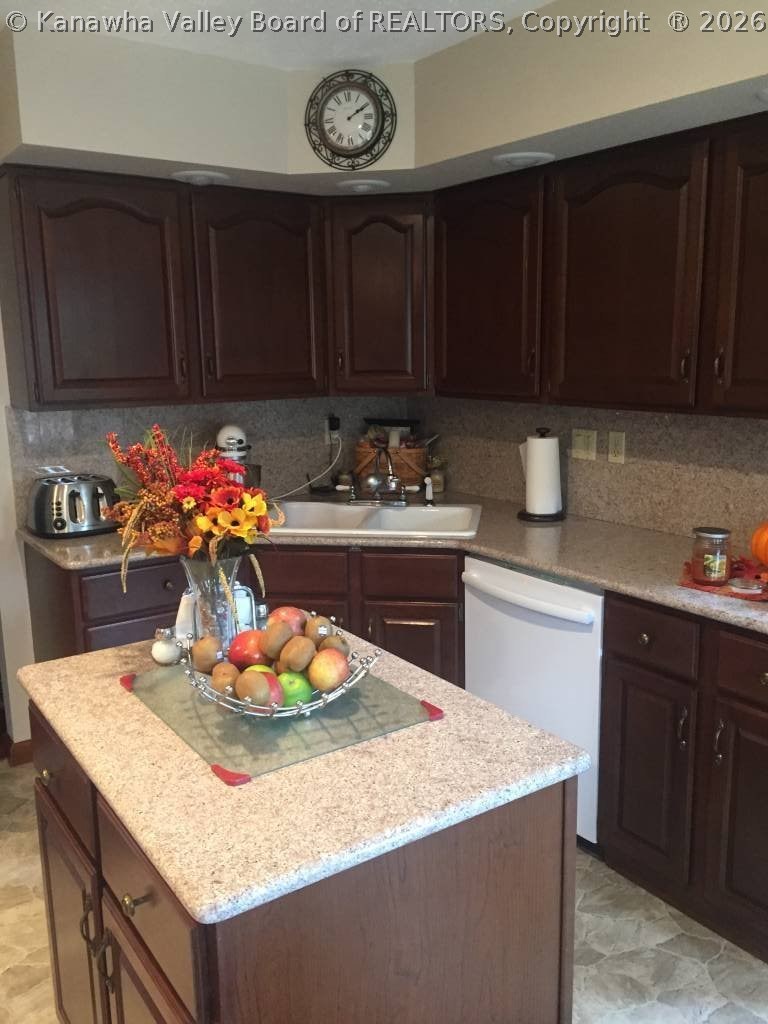 320 Strawberry Road St. Albans, WV 25177 - Photo 19 of 23 Gallery Image 19