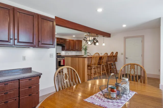 $875,000 | 627 Western Road, Warren, ME 04864