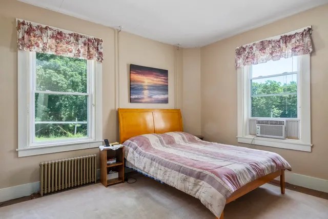 $875,000 | 627 Western Road, Warren, ME 04864