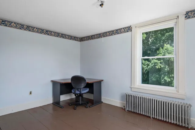 $875,000 | 627 Western Road, Warren, ME 04864