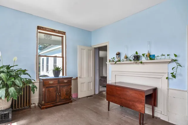 $875,000 | 627 Western Road, Warren, ME 04864