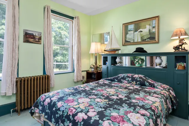 $875,000 | 627 Western Road, Warren, ME 04864