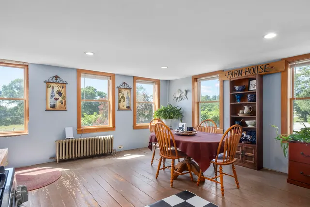 $875,000 | 627 Western Road, Warren, ME 04864