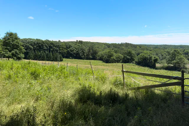 $875,000 | 627 Western Road, Warren, ME 04864