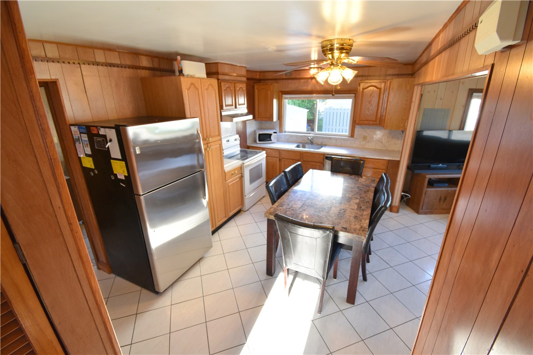 37 Elizabeth Road Narragansett, RI 02882 - Photo 14 of 41