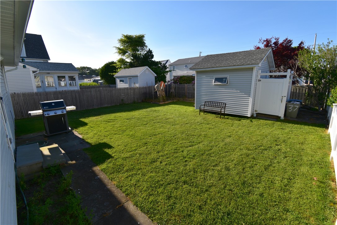 37 Elizabeth Road Narragansett, RI 02882 - Photo 38 of 41