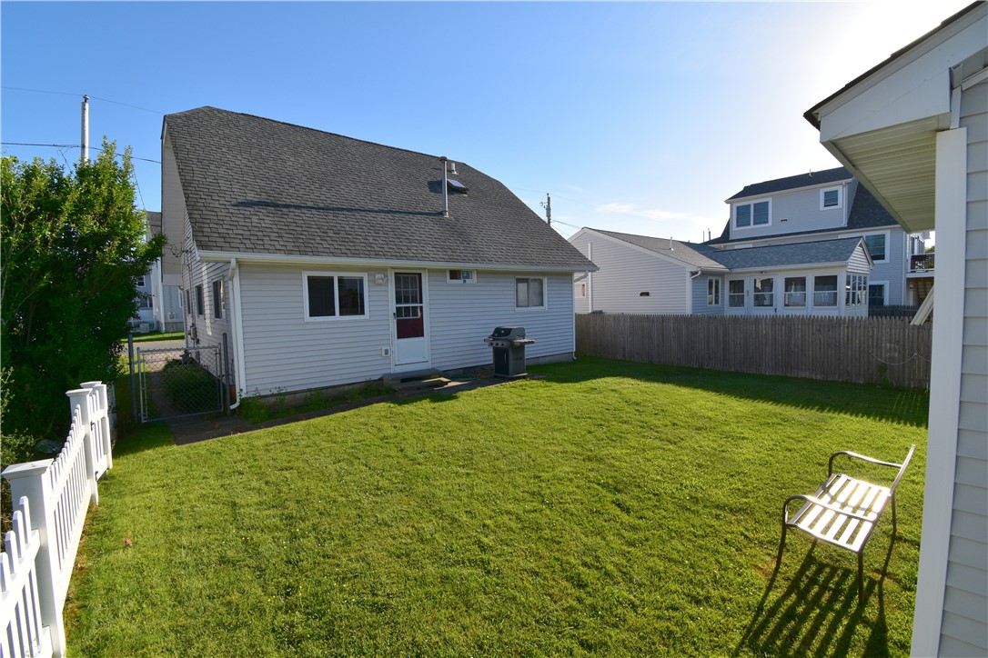 37 Elizabeth Road Narragansett, RI 02882 - Photo 39 of 41
