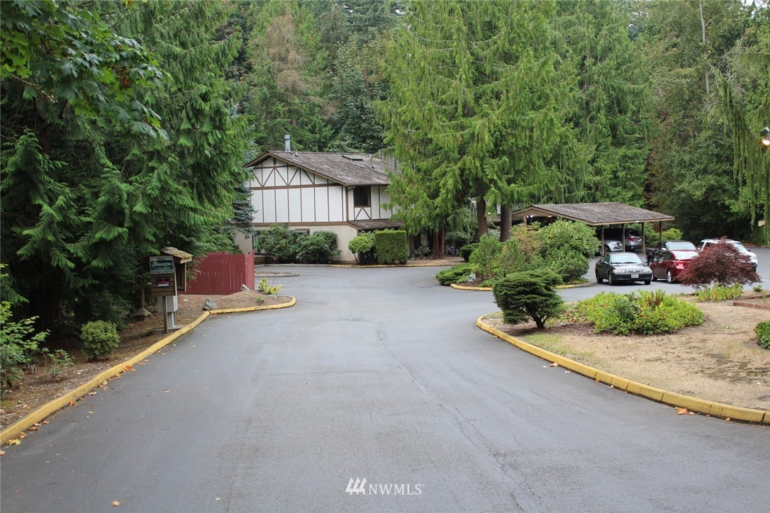 16528 23rd Avenue Southeast, Unit D1 Bothell, WA 98012 - Photo 17 of 23 Gallery Image 17