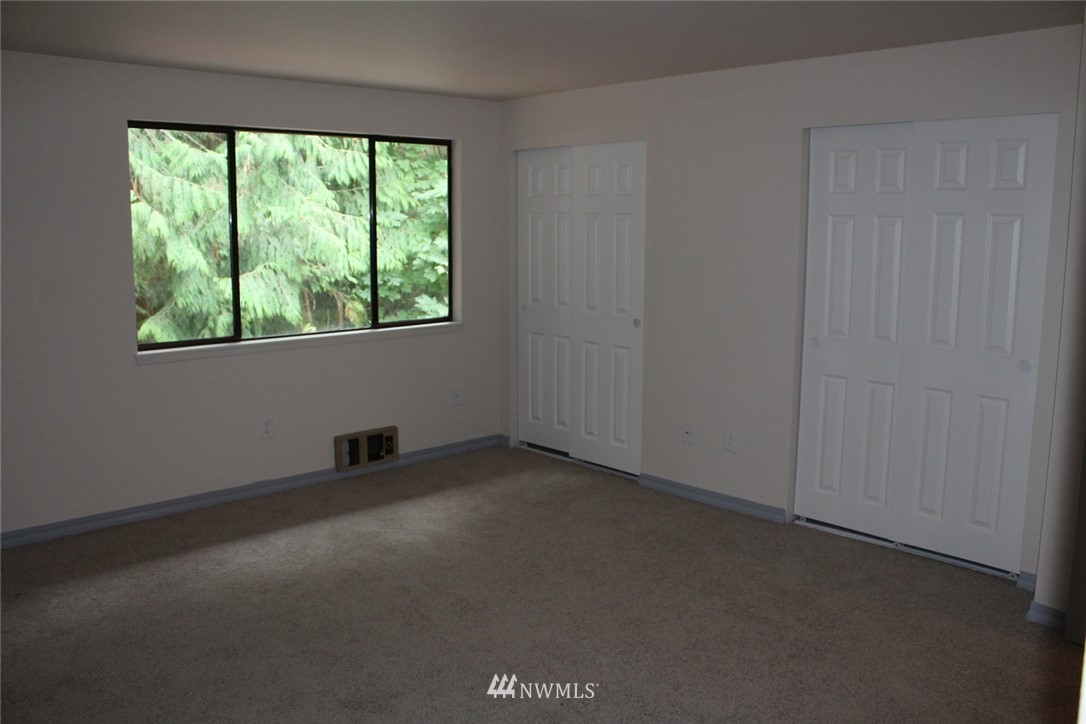 16528 23rd Avenue Southeast, Unit D1 Bothell, WA 98012 - Photo 19 of 23 Gallery Image 19
