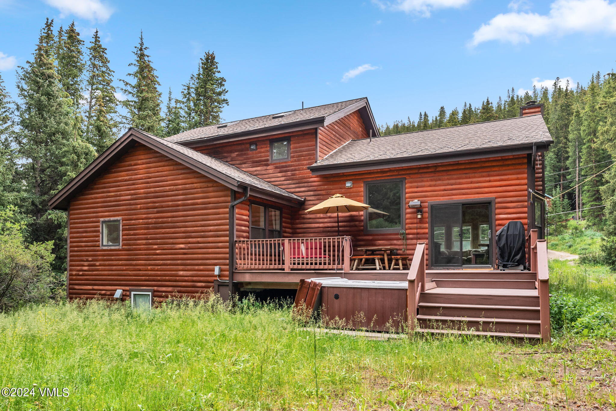 507 County Road, Unit 674 Breckenridge, CO 80424 - Photo 46 of 52 Deck with Hot Tub