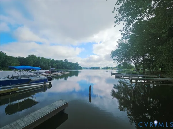 $399,950 | 425 Palmomino Drive, Louisa, VA 23093