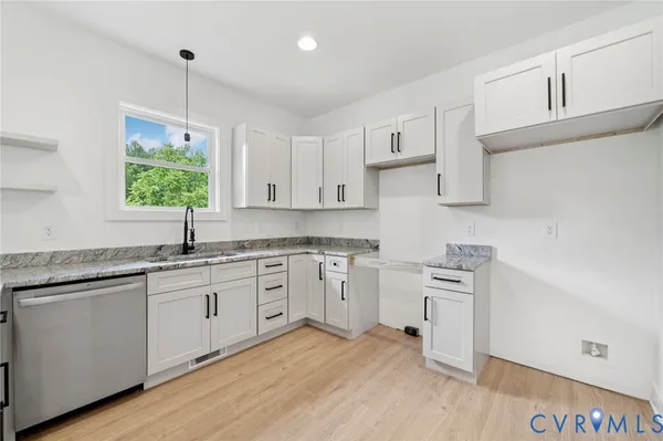 $399,950 | 425 Palmomino Drive, Louisa, VA 23093