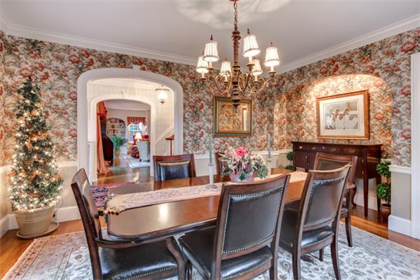 62 Country Club Road Melrose, MA 02176 - Photo 12 of 30 Gallery Image 12