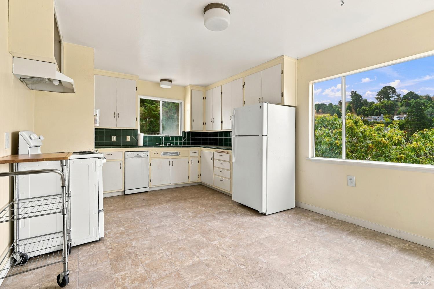 40 South Knoll Road Mill Valley, CA 94941 - Photo 14 of 36 Gallery Image 14