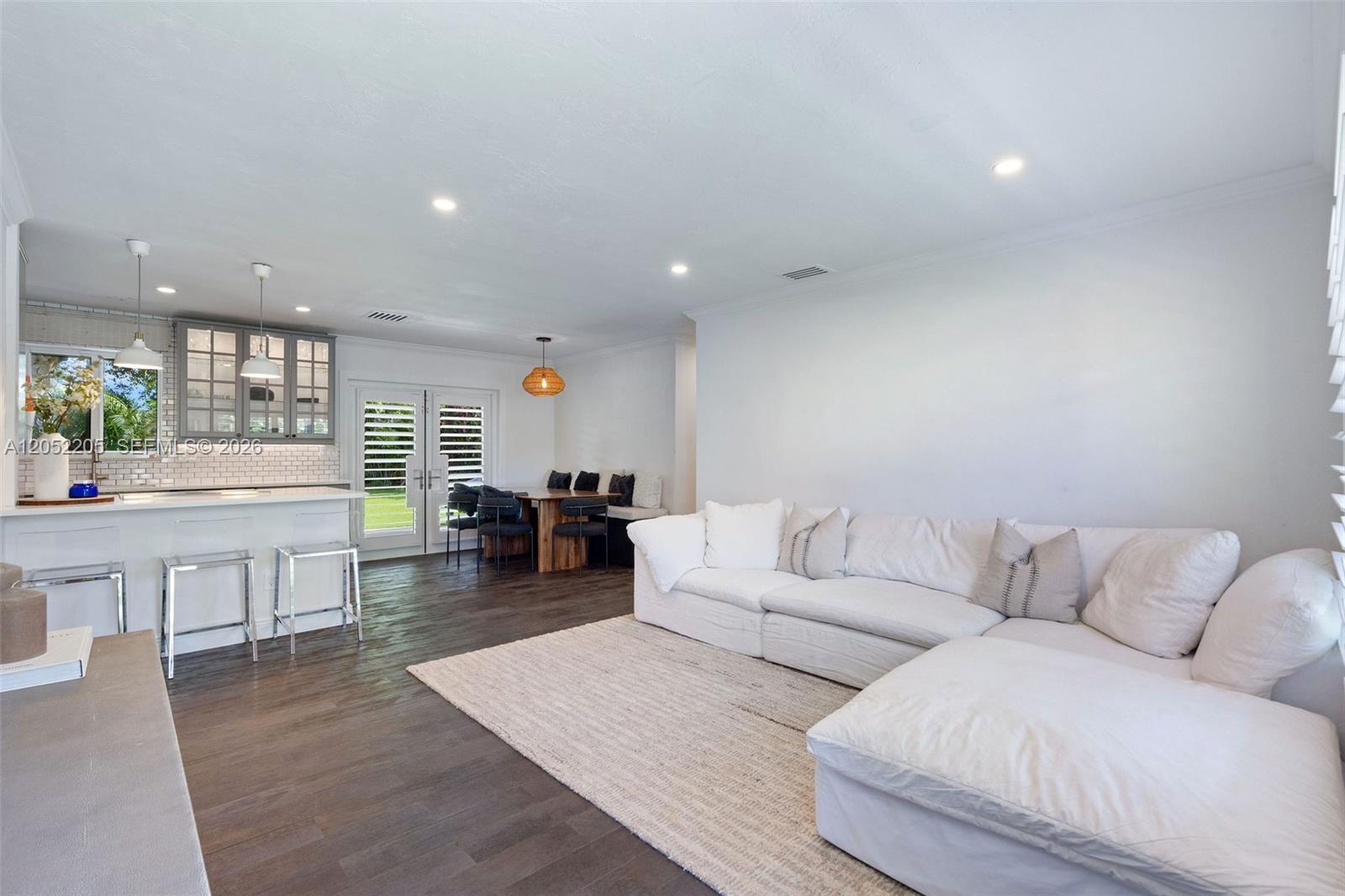 9851 Southwest 85th Terrace Miami, FL 33173 - Photo 18 of 34