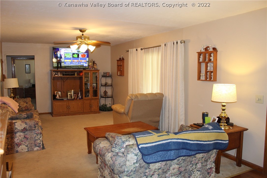 4579 Victoria Road Charleston, WV 25313 - Photo 20 of 23 Gallery Image 20