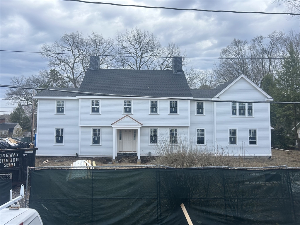 17 Midland Road Wellesley, MA 02482 - Photo 2 of 6