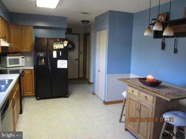 3035 Schoolhouse Road Dover, PA 17315 - Photo 8 of 24 Gallery Image 8