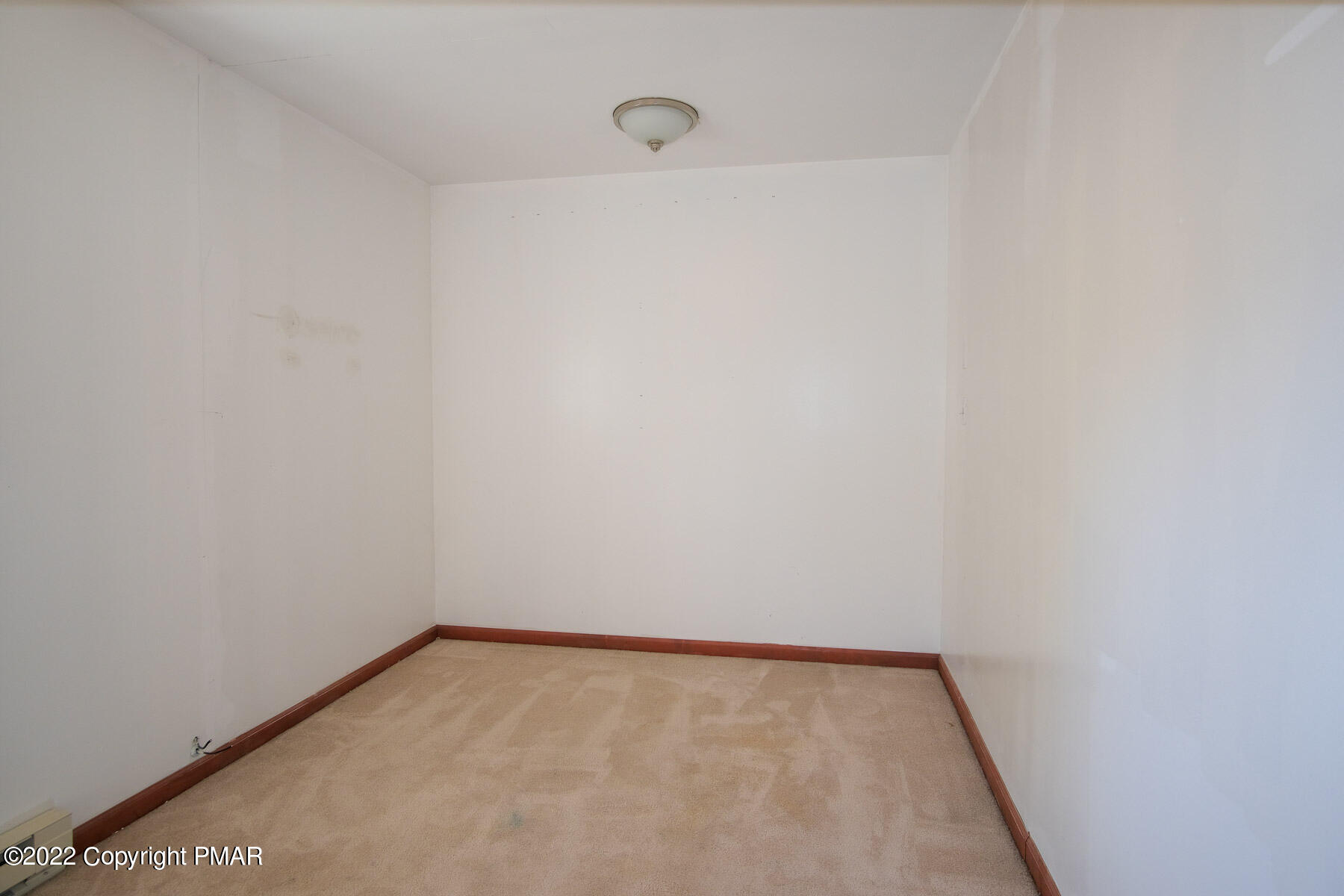 112 Lower Notch Road Albrightsville, PA 18210 - Photo 19 of 31 112LowerNotch-19