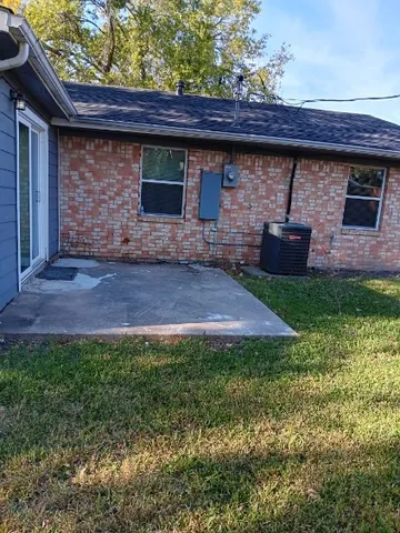 $1,765 | 1102 Jackson Avenue, Pasadena, TX 77506