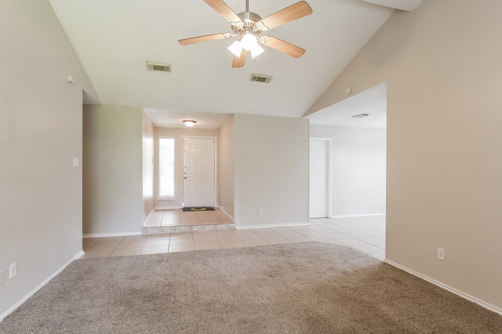 4306 Hickorygate Drive Spring, TX 77373 - Photo 4 of 16