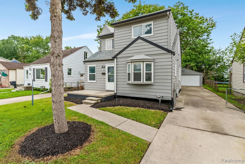 21805 Rausch Avenue Eastpointe, MI 48021 - Photo 6 of 33