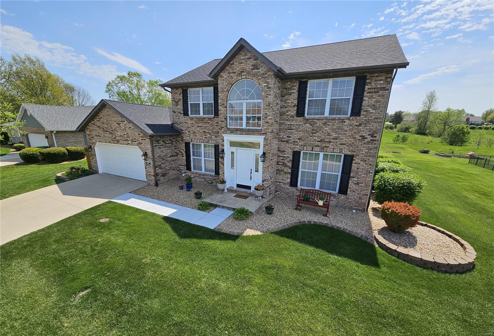 3724 Rhetts Landing Shiloh, IL 62221 - Photo 1 of 37 Gallery Image 1