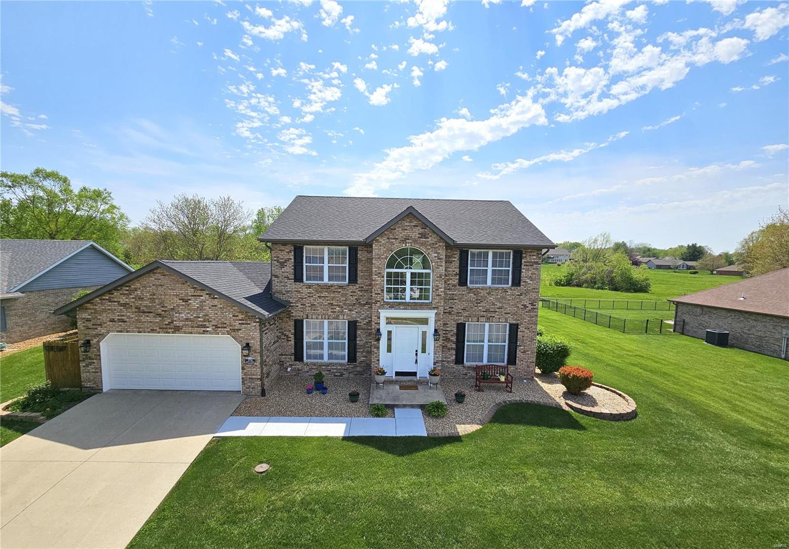 3724 Rhetts Landing Shiloh, IL 62221 - Photo 2 of 37 Gallery Image 2