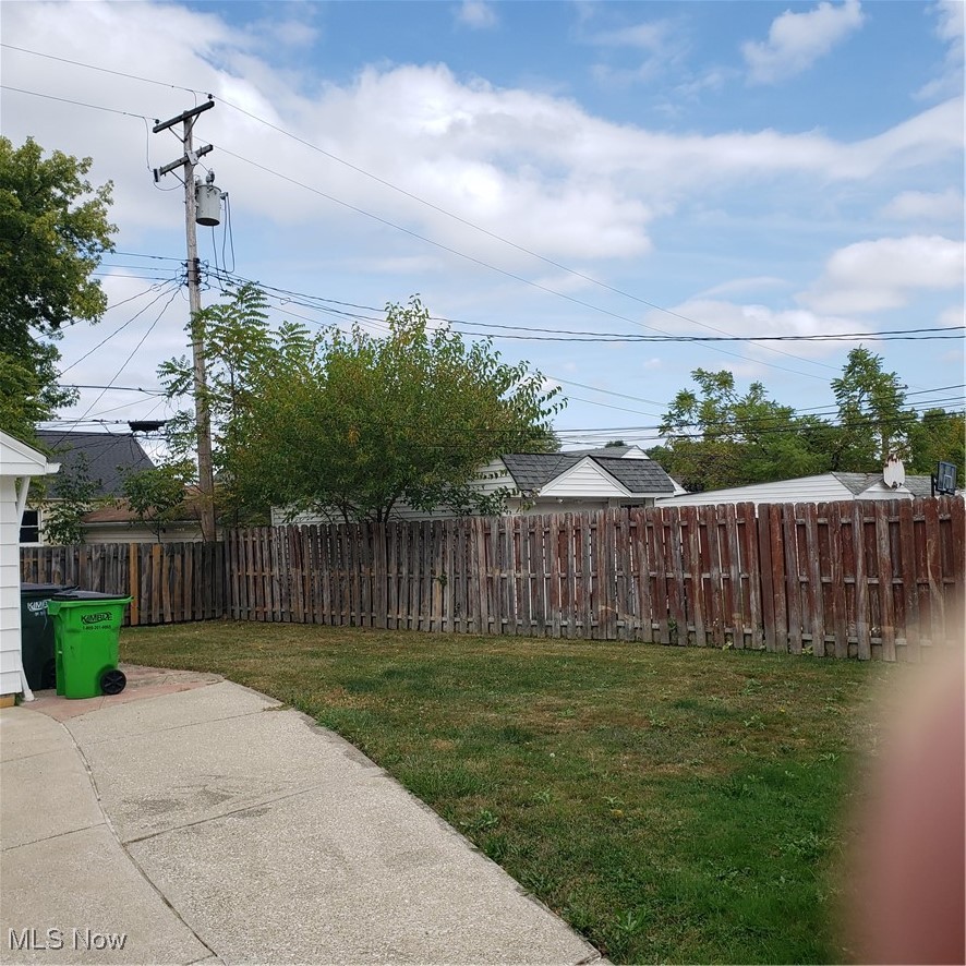 13101 Littleton Road Cleveland, OH 44125 - Photo 3 of 13 Gallery Image 3
