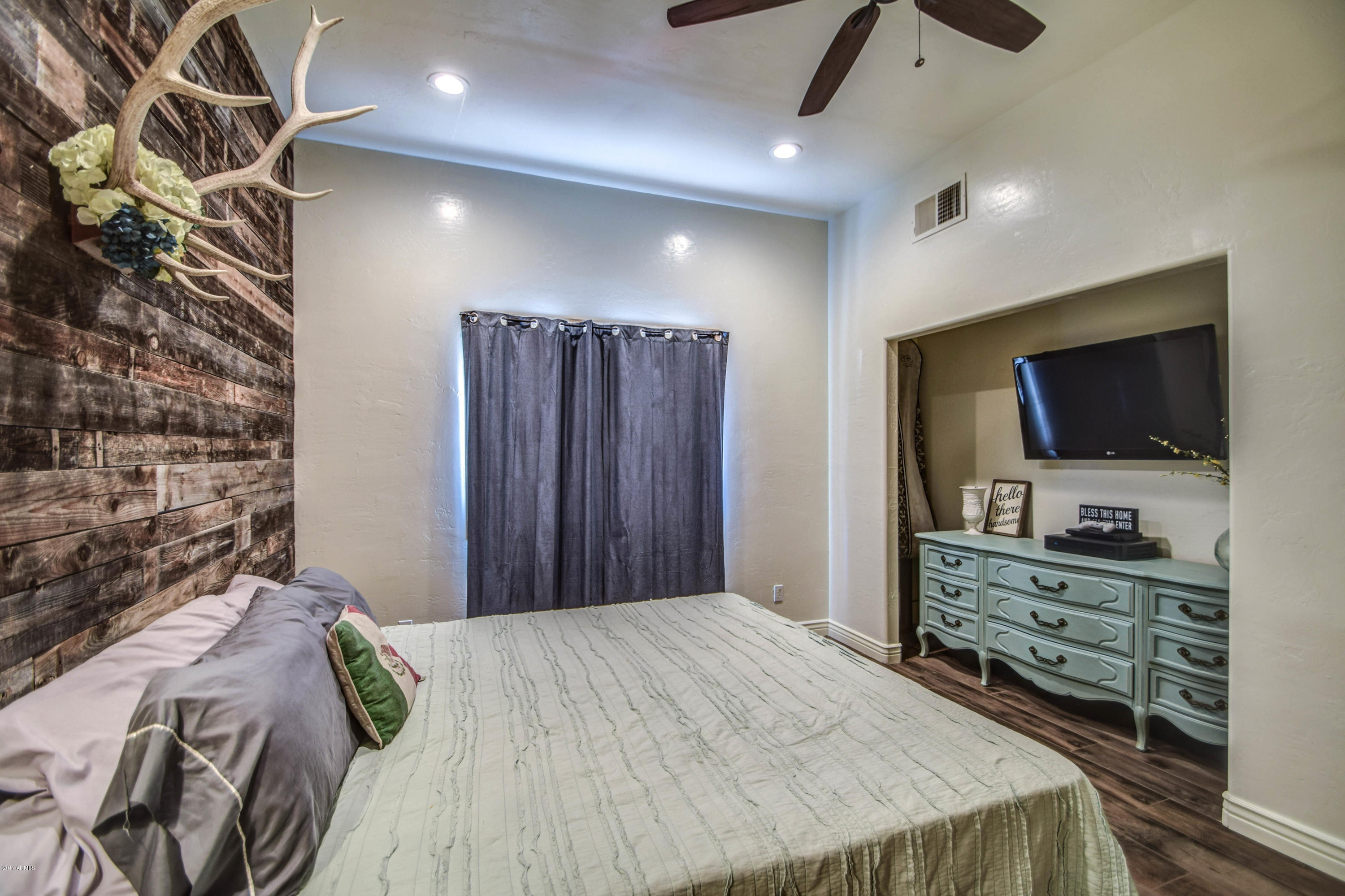 1725 West Maddock Road Phoenix, AZ 85086 - Photo 33 of 56 MASTER 2