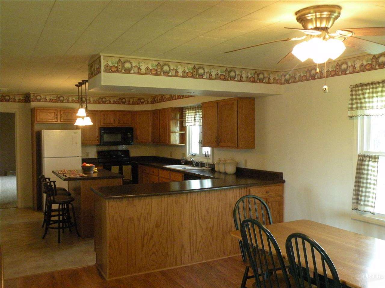 5429 Gustin Road Woodburn, IN 46797 - Photo 8 of 26