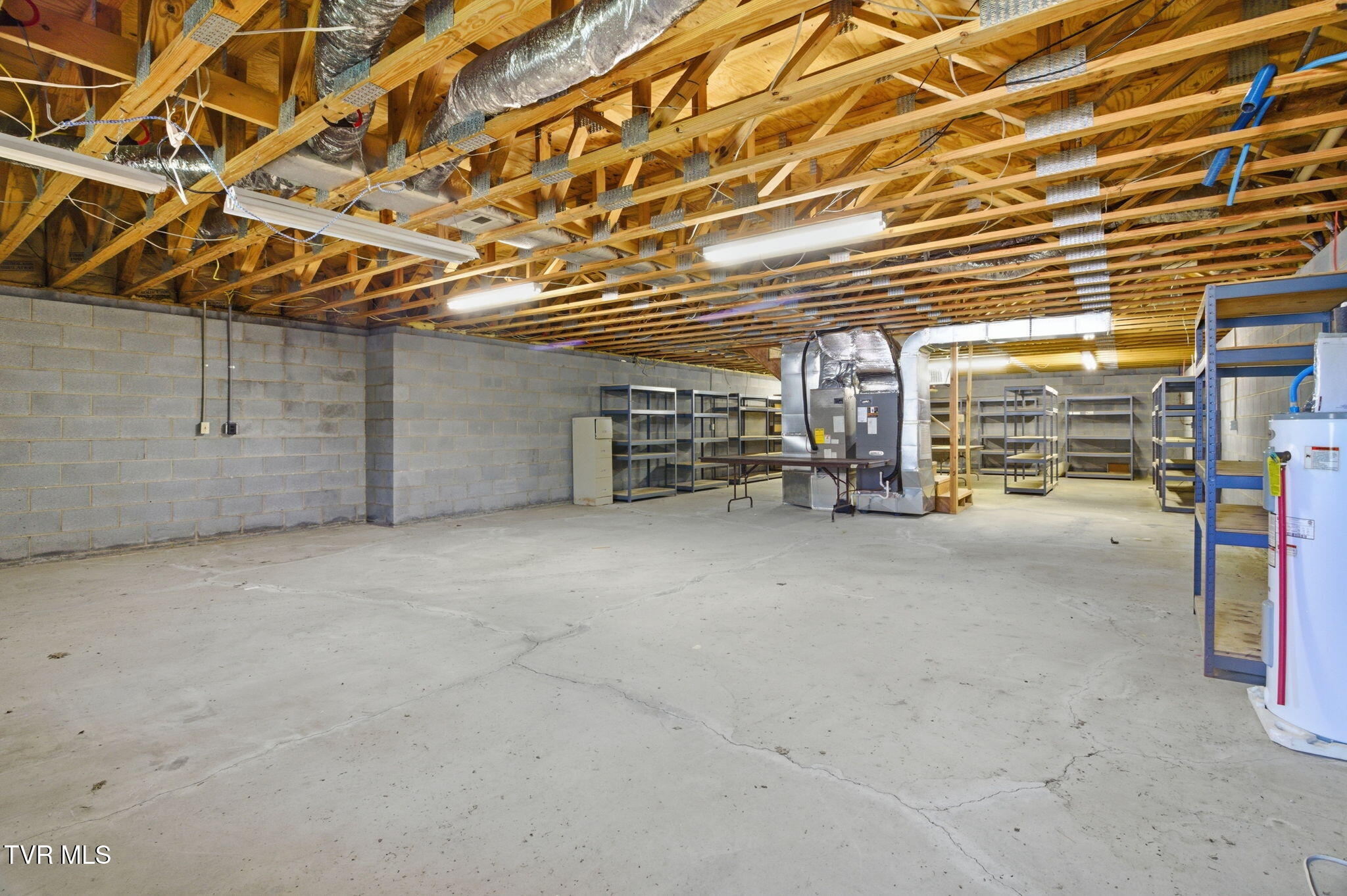 2412 Reservoir Road Kingsport, TN 37660 - Photo 40 of 53 40-web-or-mls-DZ3A0329
