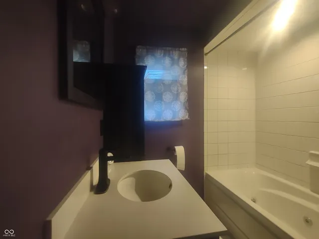 $165,000 | 2508 East 35th Street, Anderson, IN 46013