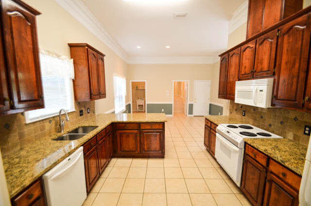 6762 Deanna Court Mobile, AL 36695 - Photo 4 of 20