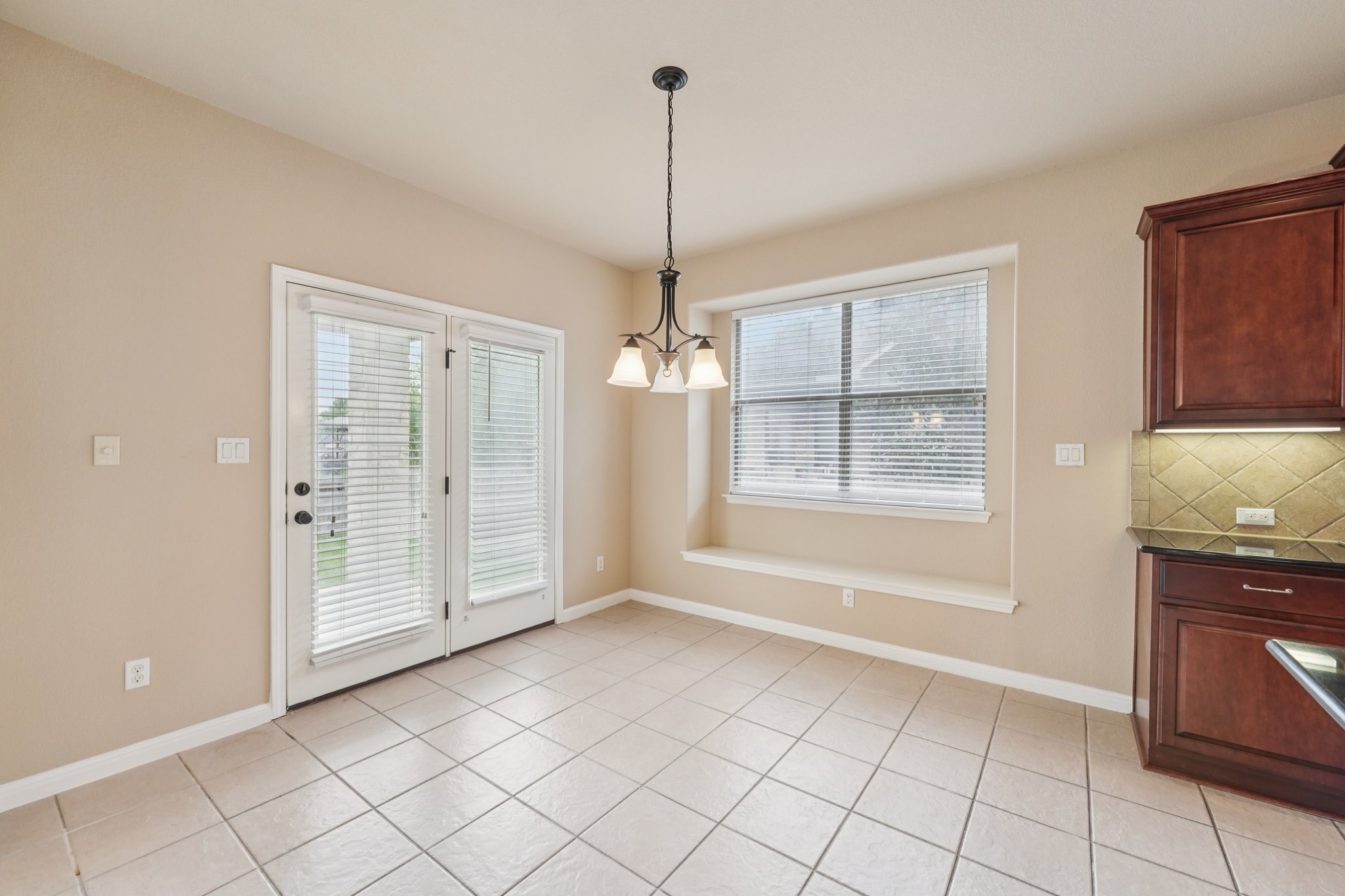 20913 Windmill Ridge Street Pflugerville, TX 78660 - Photo 10 of 39