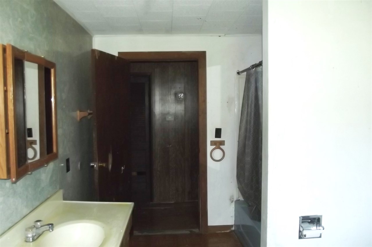 6710 West Stogsdill Road Bloomington, IN 47404 - Photo 8 of 10