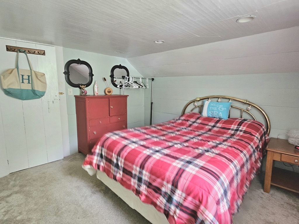 4 Randall Road Mattapoisett, MA 02739 - Photo 19 of 36 Gallery Image 19