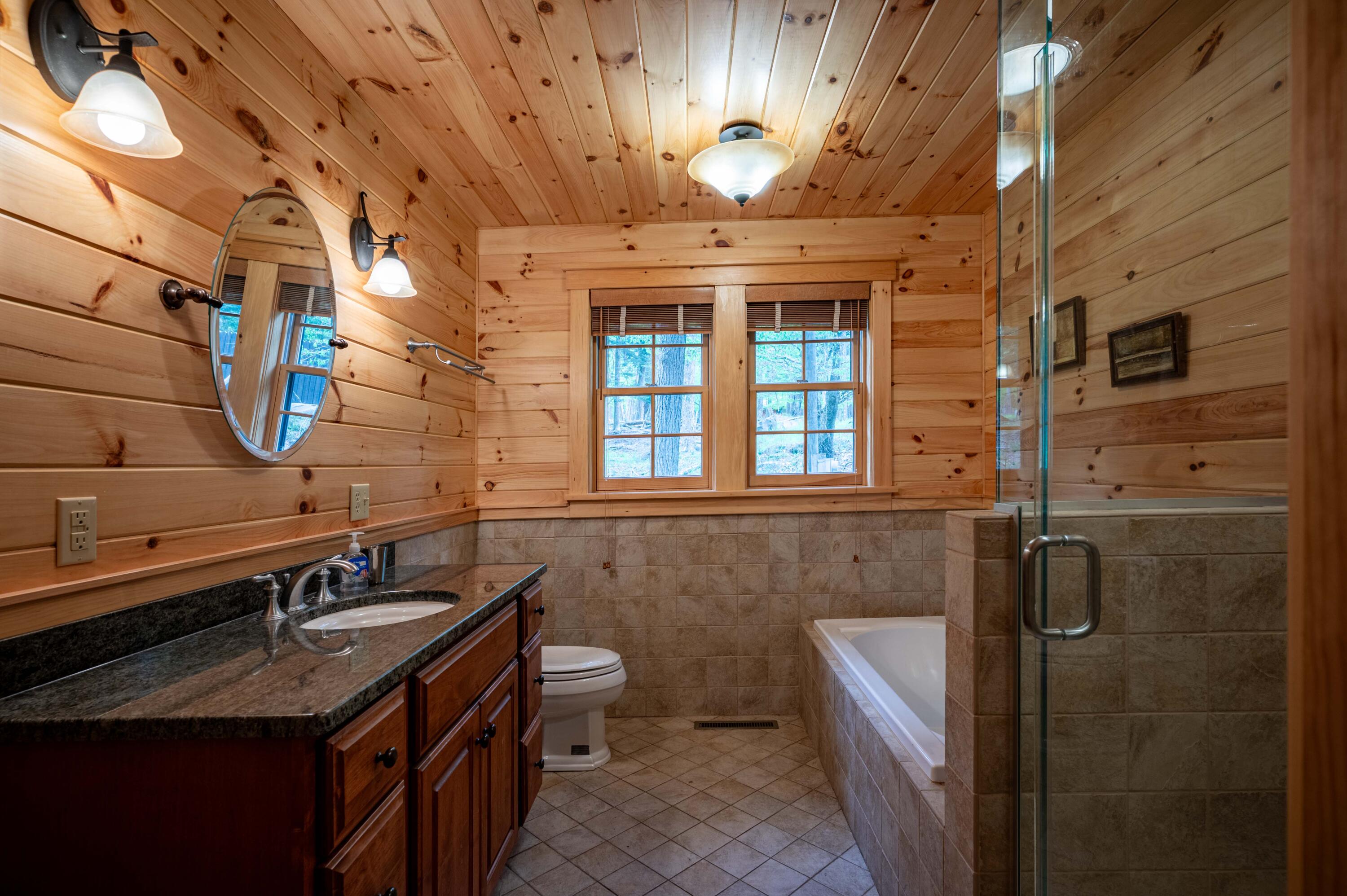 2525 North Point Road Raquette Lake, NY 13436 - Photo 29 of 48 Primary Bathroom