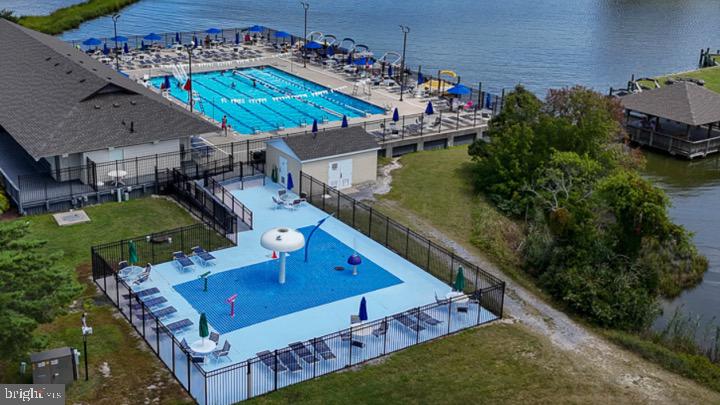 82 Sandyhook Road Berlin, MD 21811 - Photo 5 of 18 Swim & Raquet Club Pool